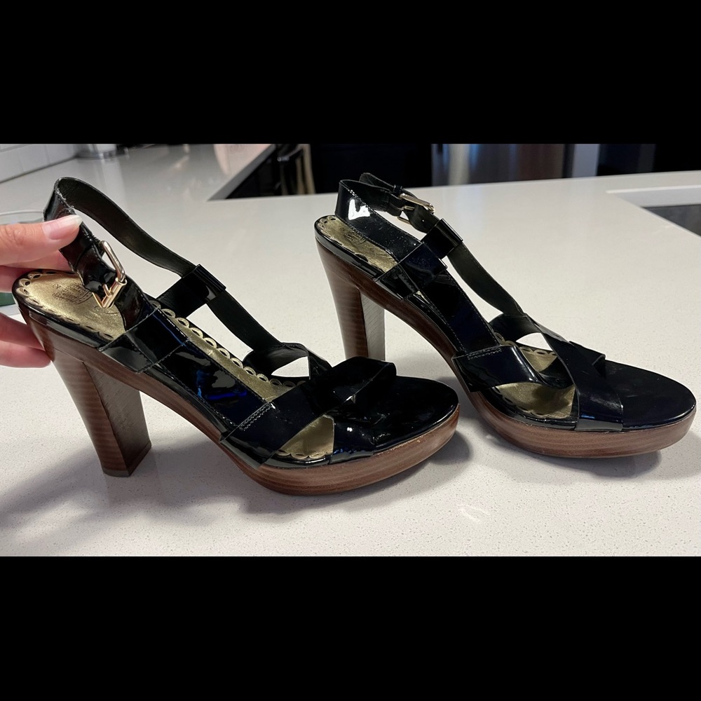 Juicy Couture Black Heels
